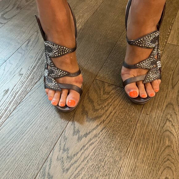 Stunning grey structured satin and crystals high heel Nina New York Size 6.5 - Picture 8 of 9